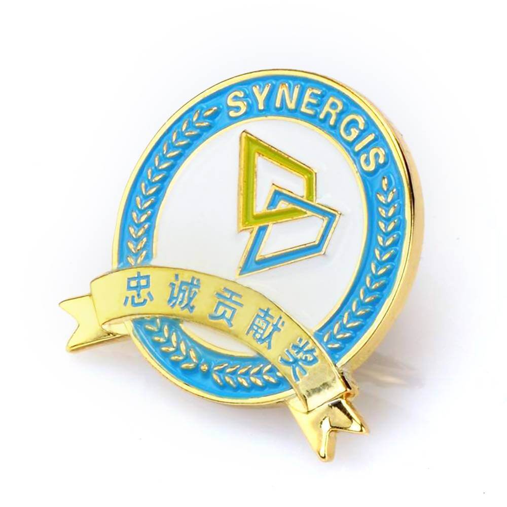 Wholesale Custom Plating Gold Badge 3d Soft Enamel Pin Badge for Promotion