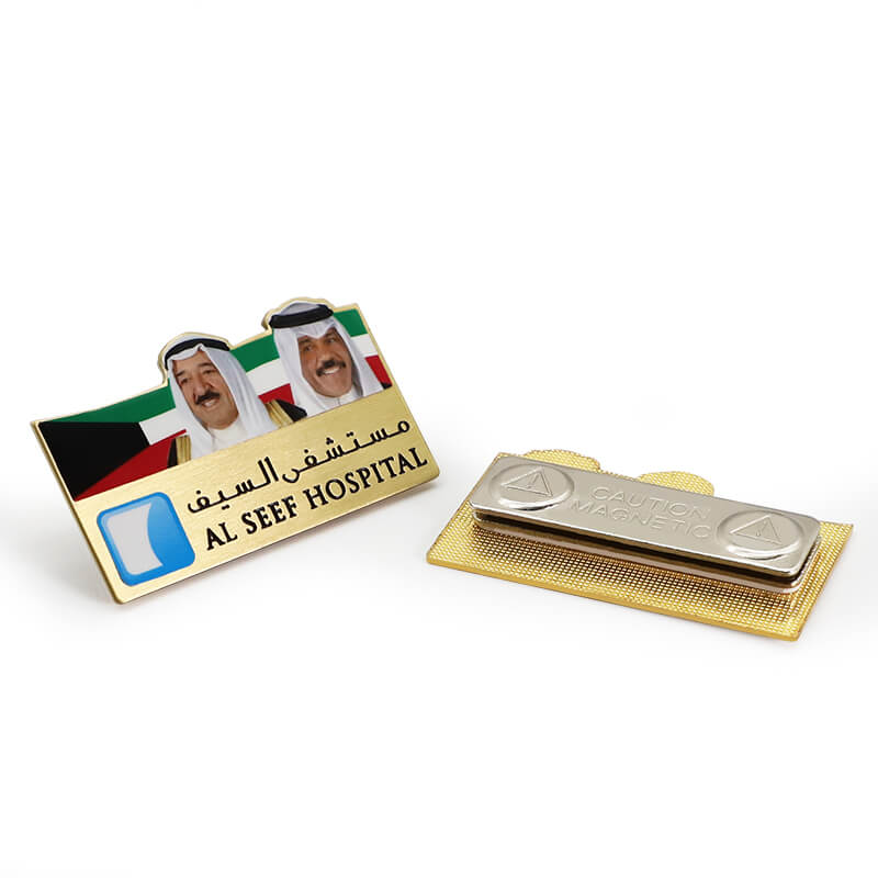 Custom metal pin badge megnet badge soft enamel printing badge for company logo