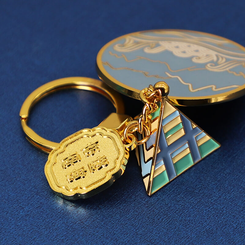 2020 Hot Sales Custom Soft Enamel Keychian Free Design Keychian