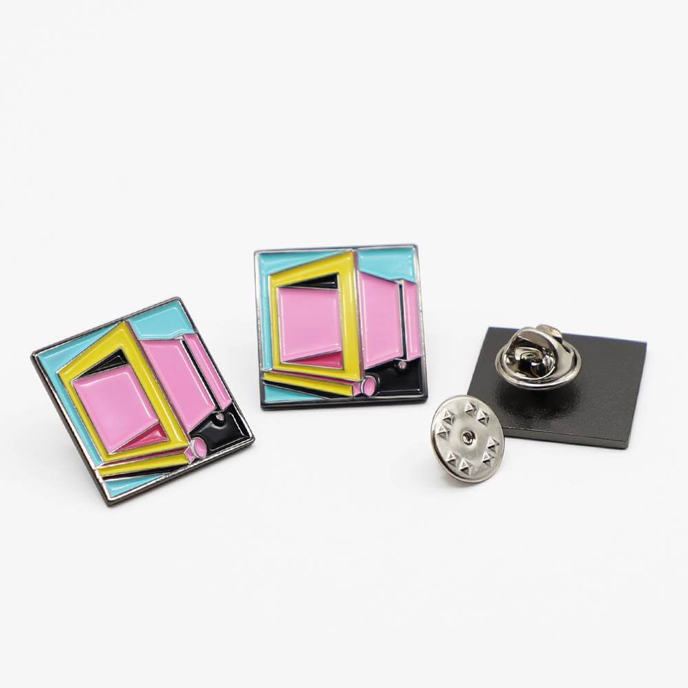 Custom High Quality Soft Enamel Lapel Pinsmetal Badge Manufacturer