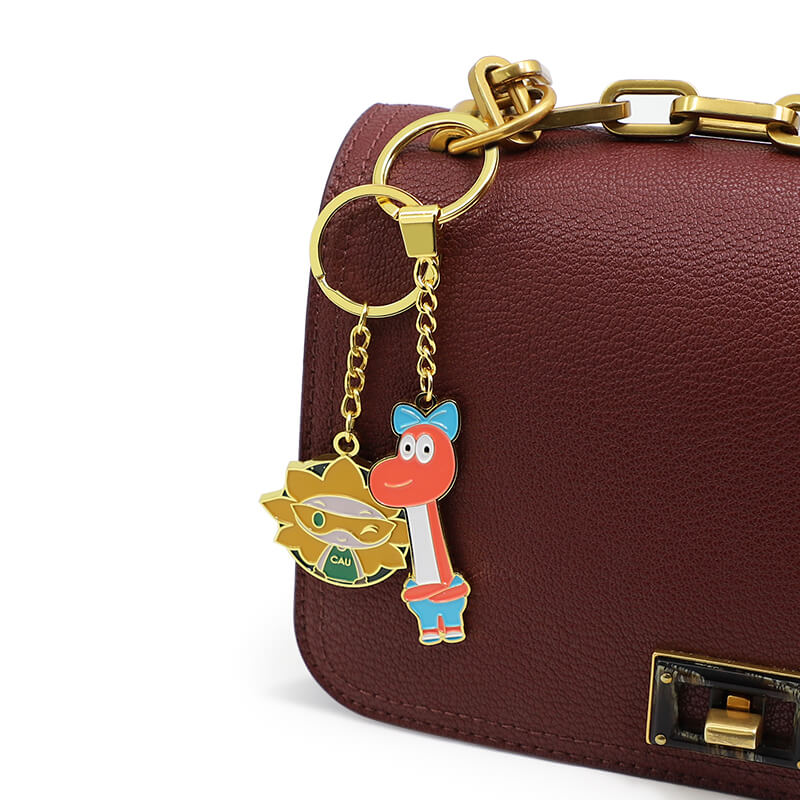 China Factory Direct Sale Carton Keychain Wholesale Cute Soft Enamel Keychain