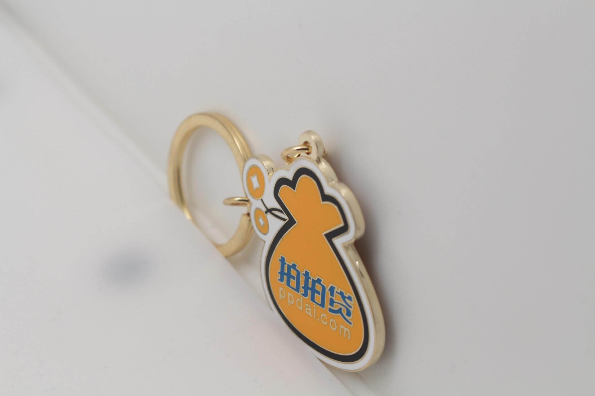 2021 New Design Cute Metal Keychian Simple Metal Keychain for Women