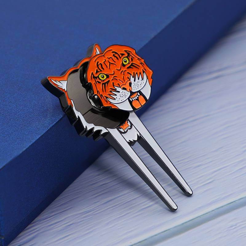 Custom golf fork