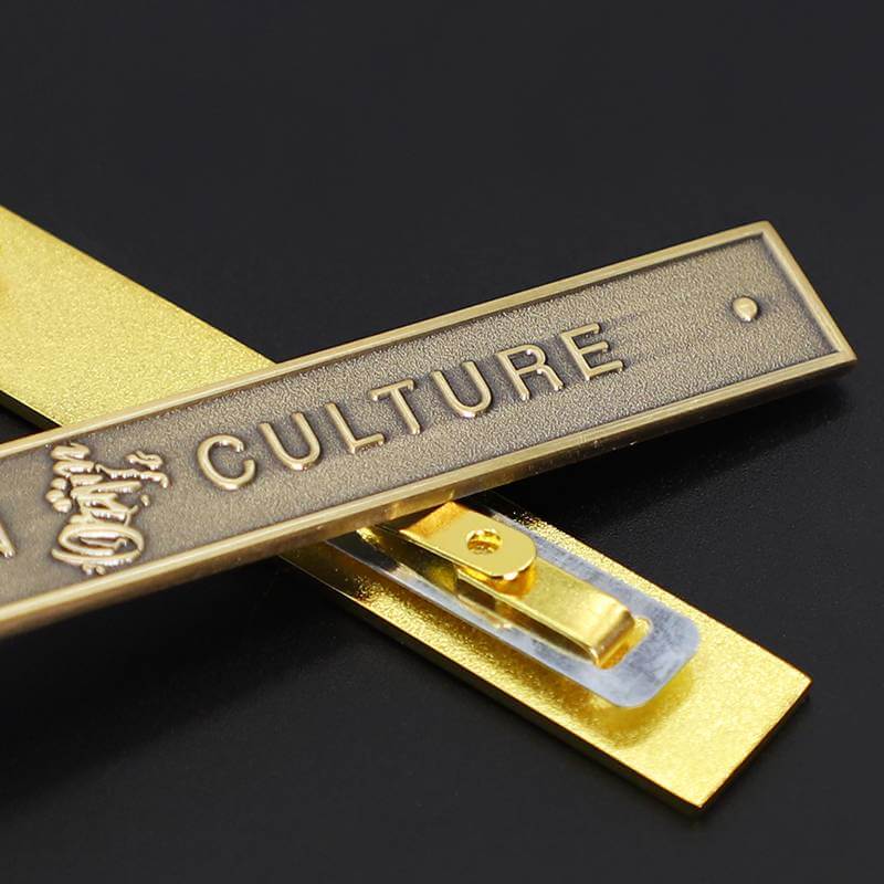 Fashion Design Engraved Brand Name Custom Metal Logo Labels Tag for Clothing
