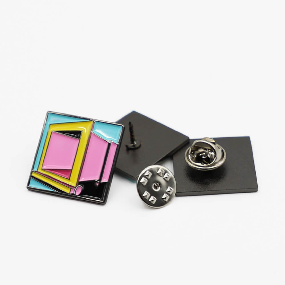 Custom High Quality Soft Enamel Lapel Pinsmetal Badge Manufacturer