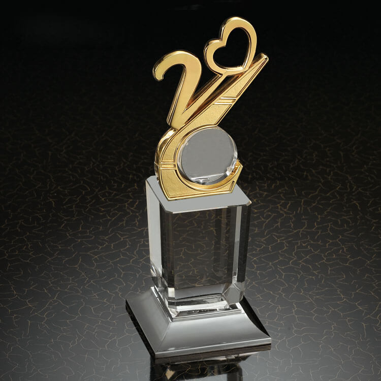 Custom Zinc Alloy Metal Award Trophies Hot Sale Trophy for Souvenir Gift