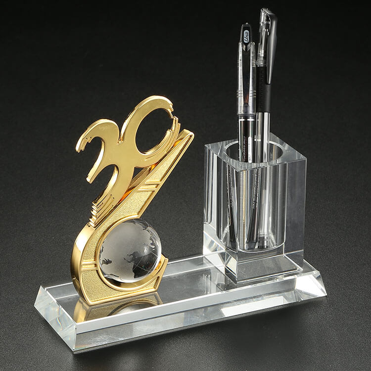 Hot Selling Unique Design Crystal Trophy Custom Metal Trophies and Medals