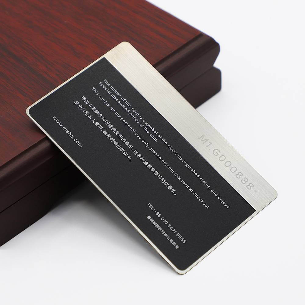 China Factory Competitive Price Custom Metal Magnetic Stripe Cards