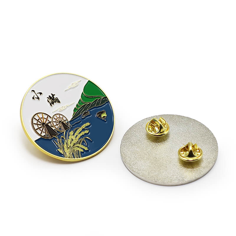 Custom Made Brand Logo Soft Enamel Round Badges With Butterfily clutch