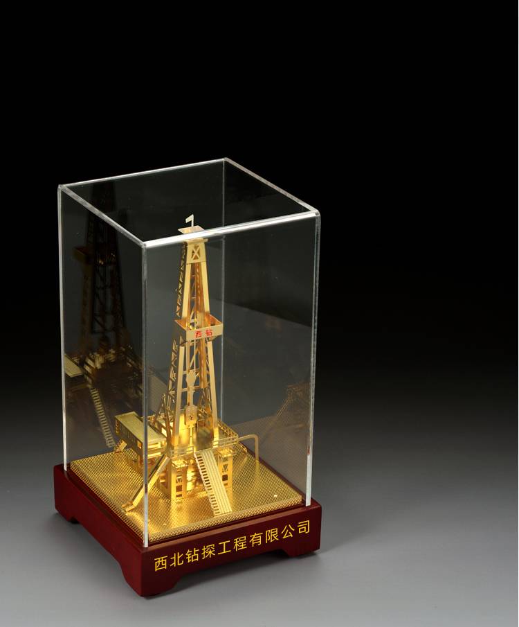 Wholesale Metal Oil Machine Tower Business Gift Soccer Champion League Trophy