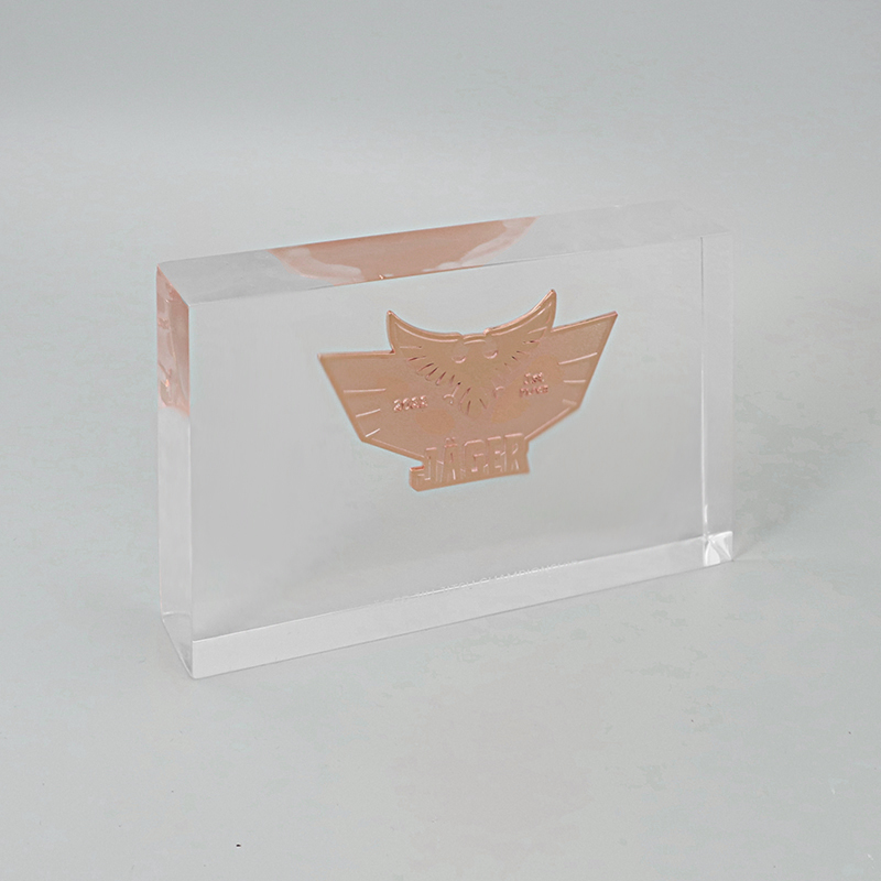 Custom Transparent Resin Decoration Personalize Logo Inlaid Trophy