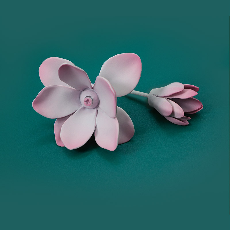 Custom High Quality Alloy Metal Crafts Pink Metal Flower Decoration for Party
