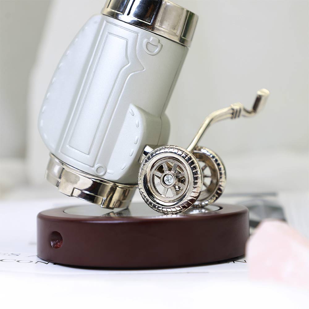 Wholesale New Arrival Business Metal Craft Desktop Decoration Alloy Pen Containe